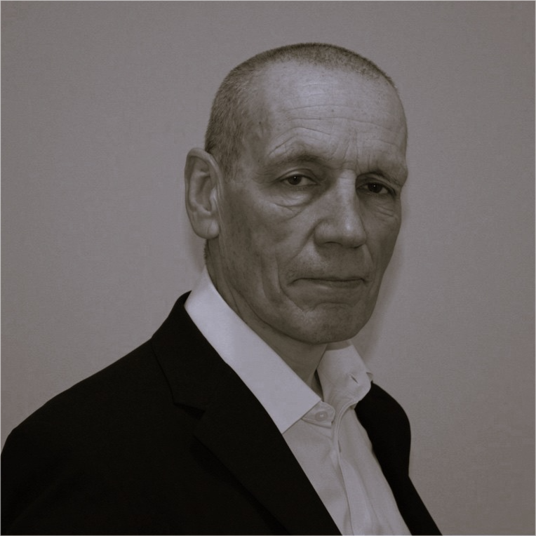 Moderator: Simon Grainge