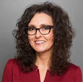 Photo of Laura Cooley