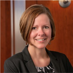 Photo of Tina Dueringer